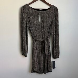 City Studio Black and Gold Metallic Long Sleeve Dress NWT Tie Front and Keyhole